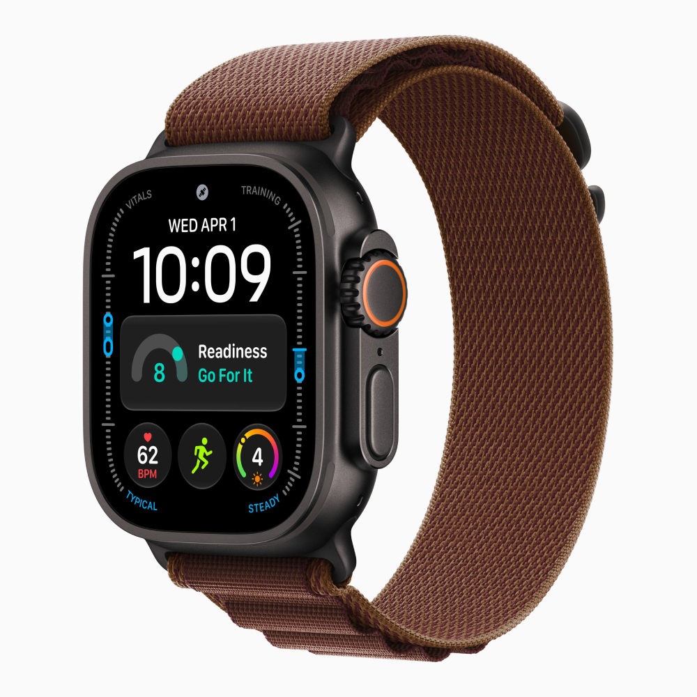 Apple Watch Ultra 4 (2026), 49 мм, черный титан, "альпийская петля" темно-бордового цвета