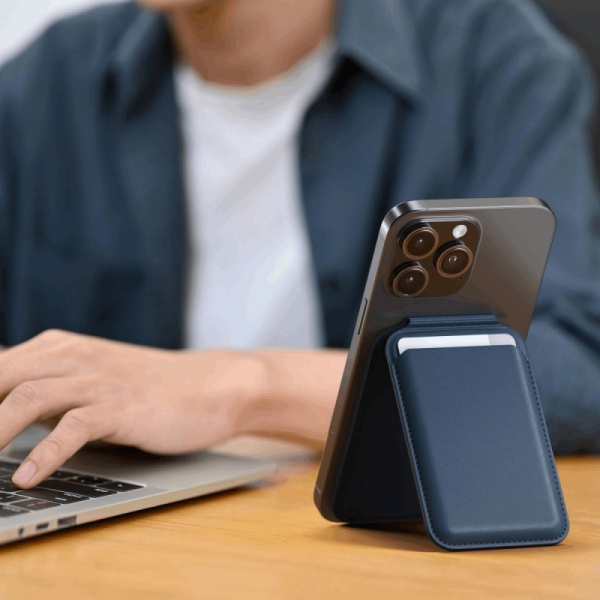 Магнитный бумажник с подставкой Satechi Magnetic Wallet Stand. Цвет: синий
