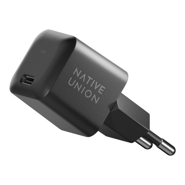 Сетевое зарядное устройство Native Union Fast Gan Charger, 30 Вт, USB-C. Цвет: черный