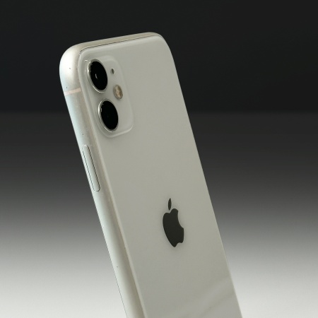 iPhone 11   64GB White (Trade-In)
