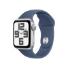 Apple Watch SE (2024), 40мм, корпус из алюминия серебристого цвета, Спортивный ремешок (M/L)