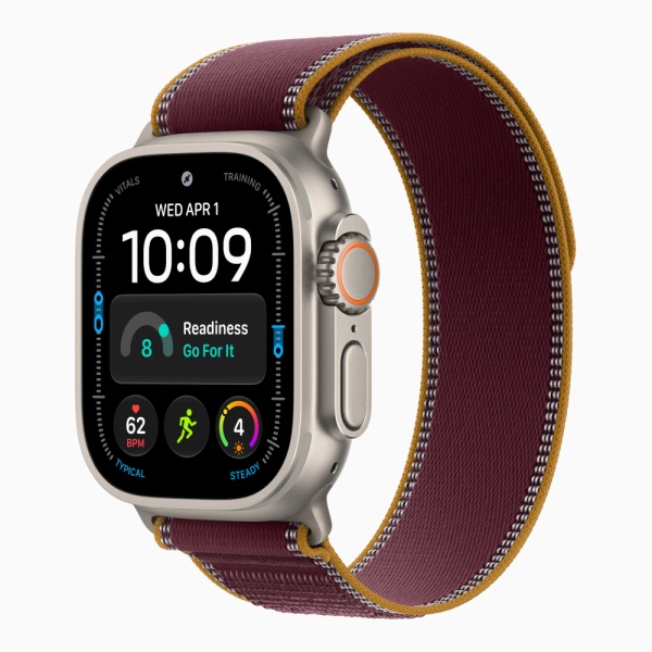Apple Watch Ultra 4 (2026), 49 мм, природный титан, "походная петля" темно-бордового цвета