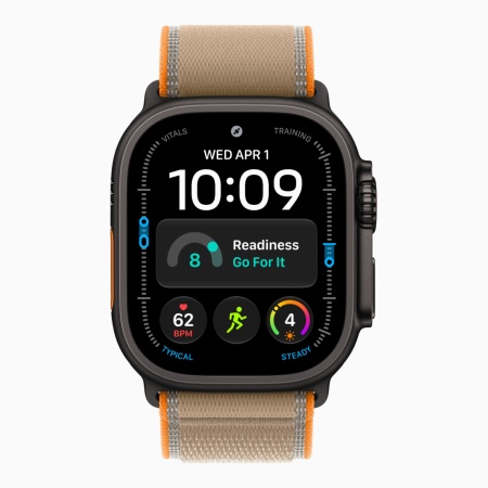 Apple Watch Ultra 4 (2026), 49 мм, черный титан, "походная петля" песочного цвета