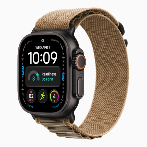 Apple Watch Ultra 4 (2026), 49 мм, черный титан, "альпийская петля" песочного цвета