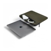 Чехол Incase Compact Sleeve in Flyight Nylon для MacBook Pro 13", нейлон/полиэстер. Цвет: оливковый