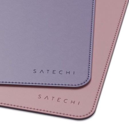 Коврик Satechi Dual Side Eco Leather Deskmate, эко-кожа 58.5*31 см. Цвет: розовый/фиолетовый
