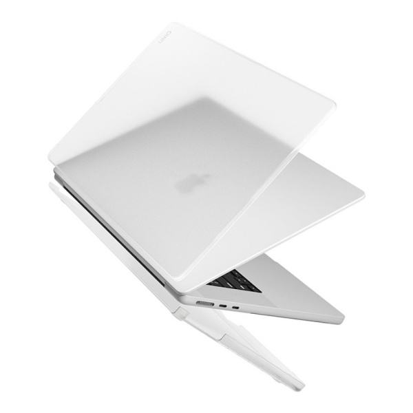 Накладка Uniq HUSK Pro CLARO для Apple MacBook Air 15". Цвет: матовый прозрачный